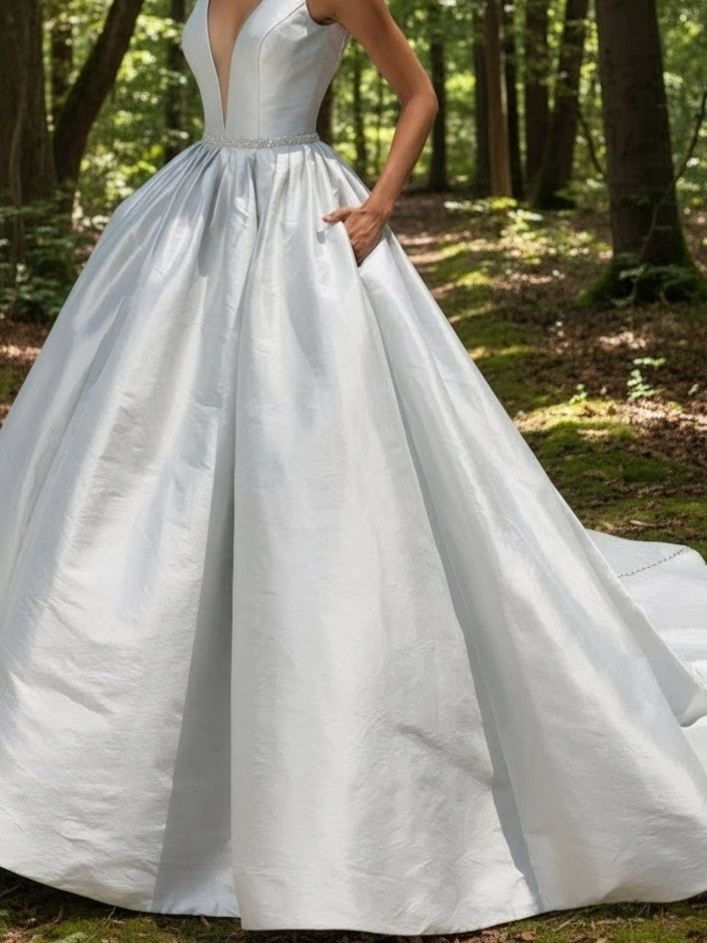 Justin Alexander 8970 Silver Ball Gown Wedding Dress with Beaded Waist Size 12